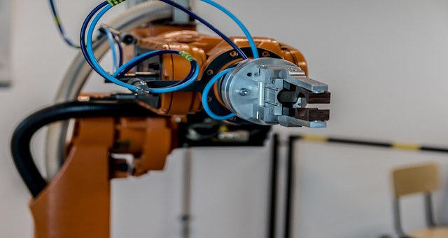 Manufacturing Robotic Arm